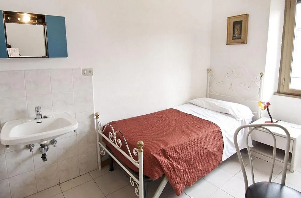 Hotel Marsala Roma 2*,  Italia