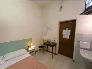 **  Hotel Marsala Roma Italia