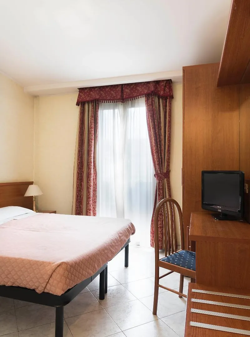 Hotel Marsala Roma 2*,  Italia