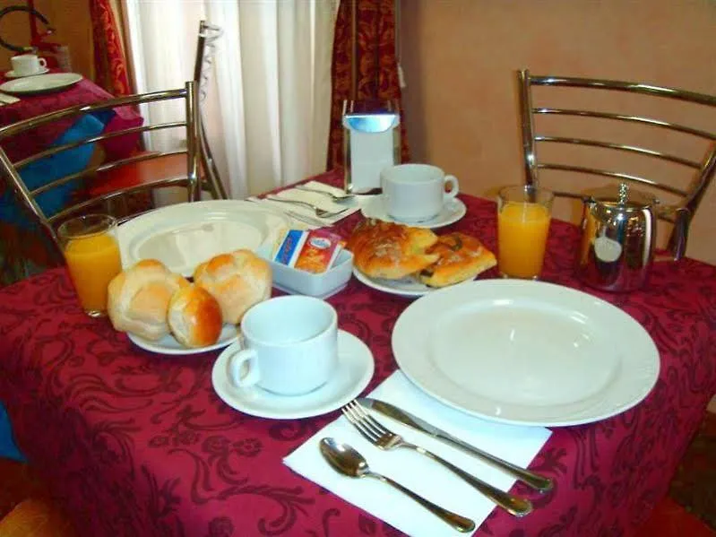 Hotel Marsala Roma