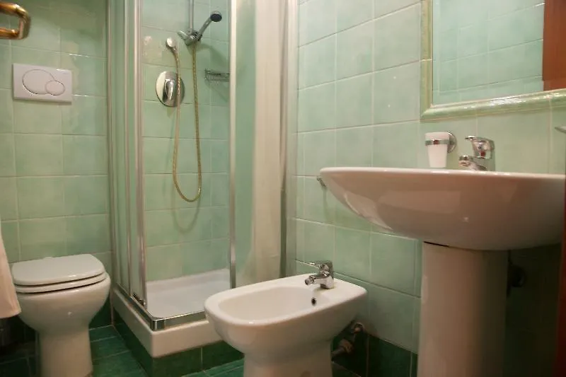 Hotel Marsala Rome